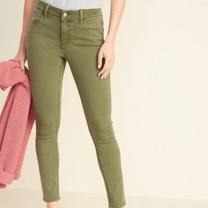 Old Navy Rockstar Skinny Jeans